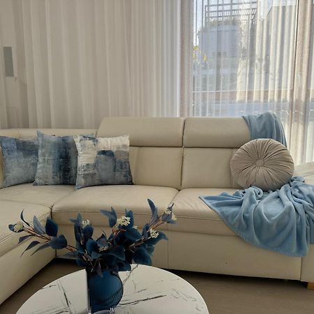 Blue Seaside Apartment غدانسك المظهر الخارجي الصورة